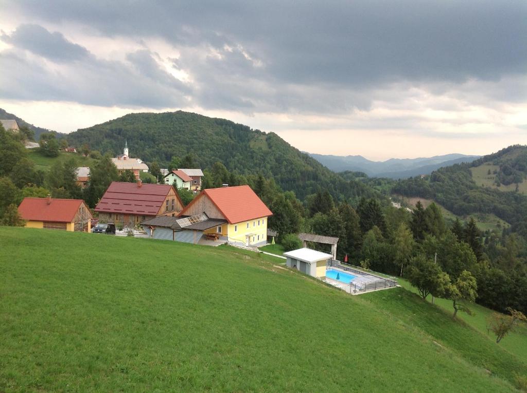 Apartments Za Grapo Cerkno Exterior foto